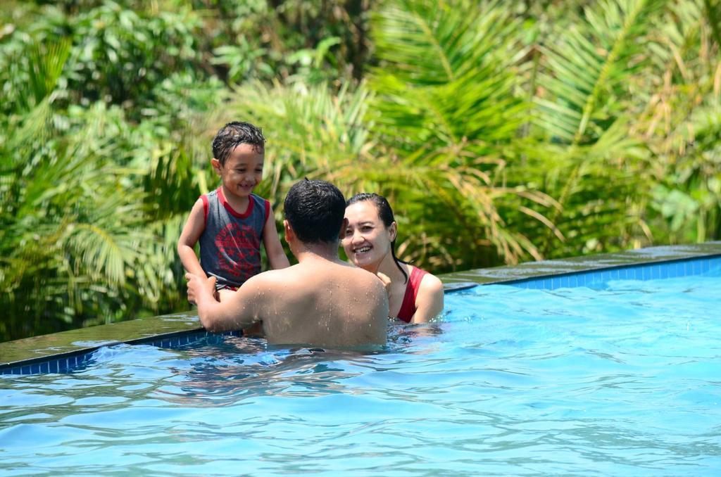 Bess Resort & Waterpark Hotel And Convention マラン エクステリア 写真